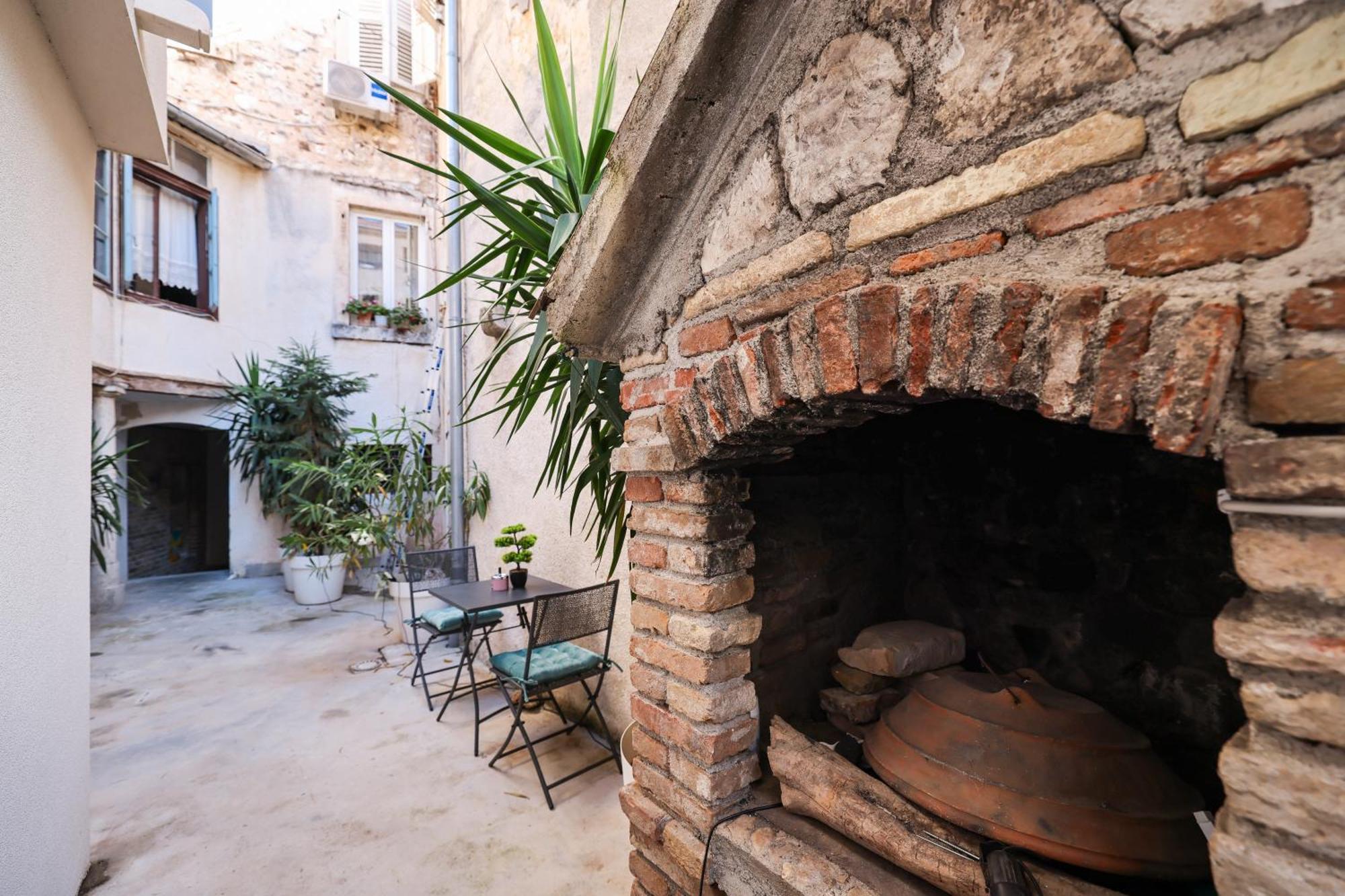Hidden Apartments In The City Center Zadar Exterior foto